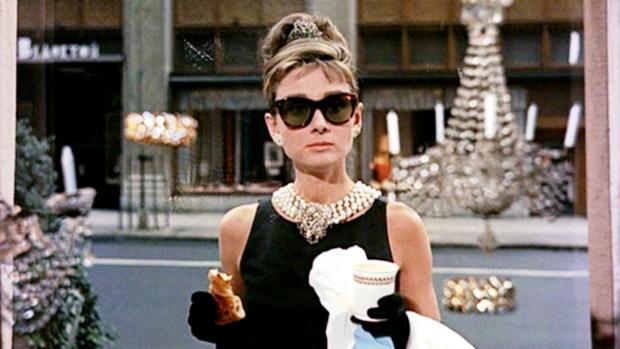 Una de las escenas de «Desayuno con Diamantes»