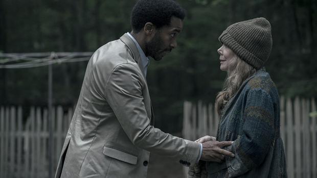 André Holland y Sissy Spacek en «Castle Rock», serie que reúne a varios personajes dde Stephen King