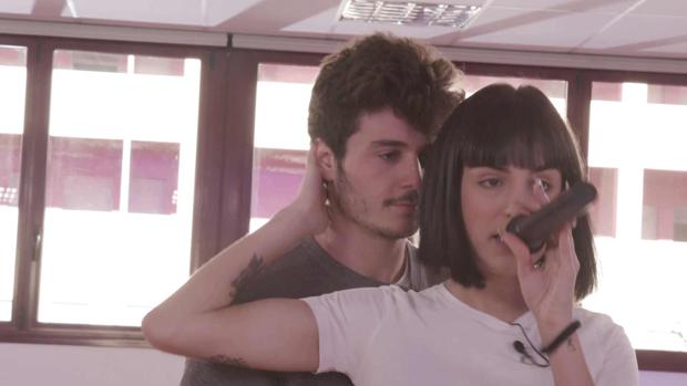Natalia defenderá junto a Miki «Nadie se salva»2