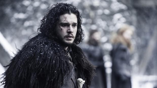 Kint Harington caracterizado como Jon Nieve