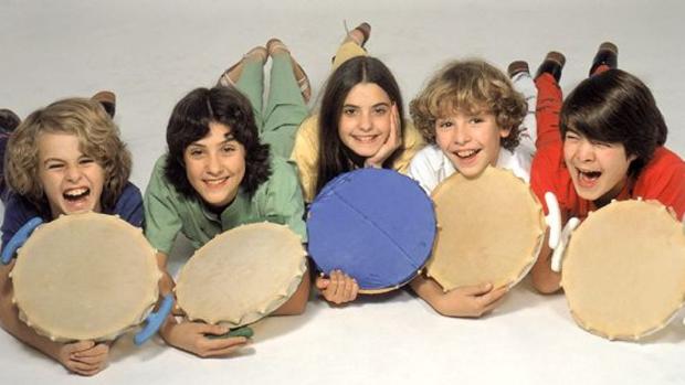 El grupo infantil Parchís, todavía con Óscar (ficha azul) en sus filas