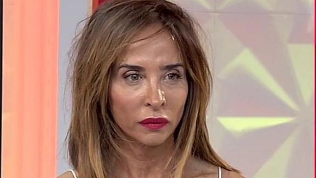 María Patiño, en «Socialité»