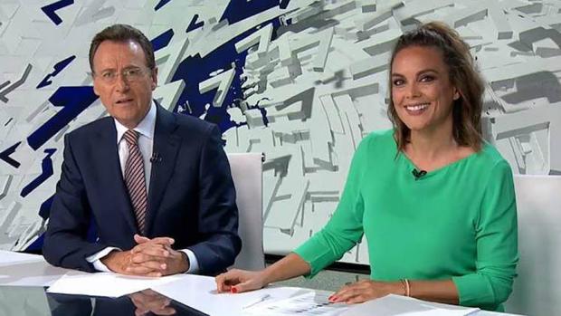 Matías Prats y Mónica Carrillo, en Antena 3 Noticias