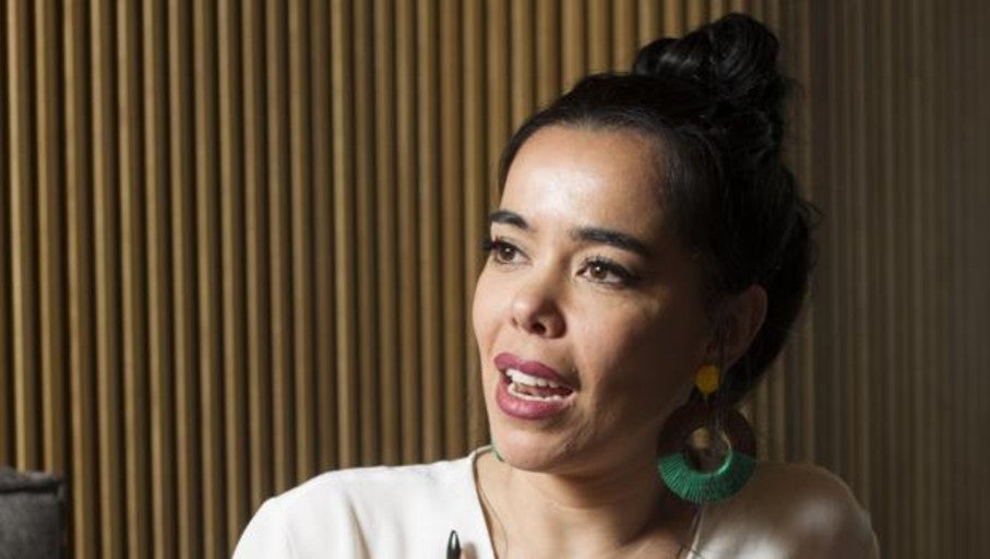 Films Et Séries Tv Avec Beatriz Luengo El acento caribeño de Beatriz Luengo provoca carcajadas en Twitter