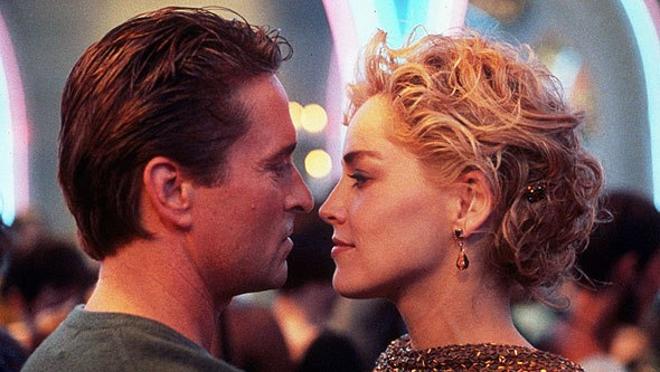 Michael Douglas y Sharon Stone, en «Instinto básico»