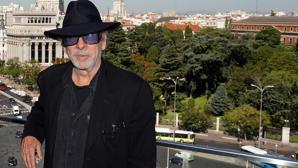Tim Burton: &laquo;Nunca le tuve miedo a los monstruos, es la gente a la que temo&raquo;