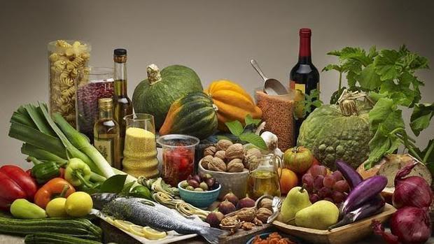 Los mayores que comen bien tienen cerebros más grandes