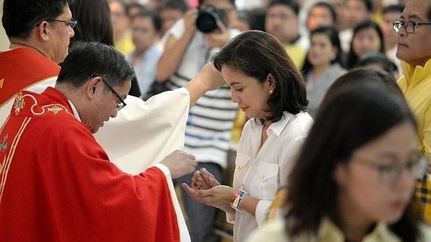 El 40% de la población estadounidense admite asistir regularmente a los oficios religiosos