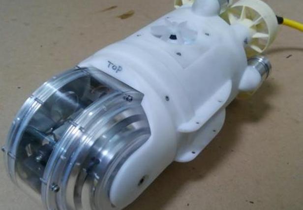 Robot submarino usado para explorar los reactores