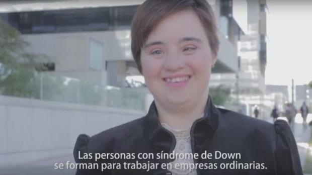 Una de las escenas de la campaña «La Llamada»