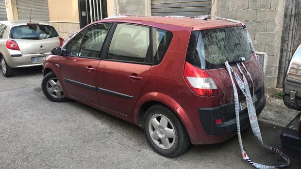 Imagen del coche donde la bebé murió