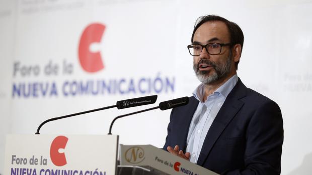 l presidente de la Agencia Efe, Fernando Garea, en el Foro de la Nueva Comunicación
