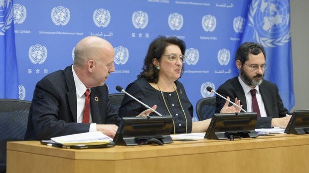 El planeta albergará 9.700 millones de personas pese a crecimiento más lento. En la foto, la subsecretaria general de Coordinación de Polícias y Asuntos Interinstitucionales del Departamento de Asuntos Económicos y Sociales de las Naciones Unidas, Maria-Francesca Spatolisano, mientras habla junto al director de la División de Población, John Wilmoth y el jefe de la Sección de Estimaciones y Proyecciones de Población, Patrick Gerland