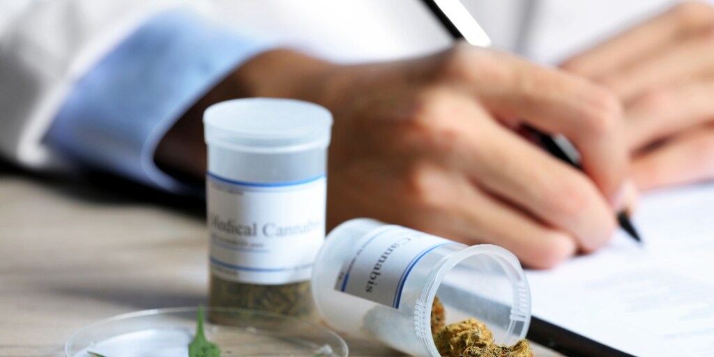 La Comisión de Sanidad del Congreso avala la regulación del cannabis con fines terapéuticos