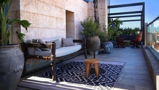 En la renovada Terraza del Hotel Urban también se sirven cócteles sin alcohol