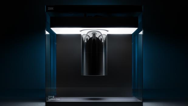 El modelo IBM Q System One mide casi 3 metros de ancho