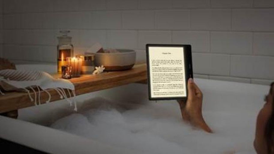No dejes de leer por estar en la playa: ahí van los mejores libros electrónicos
