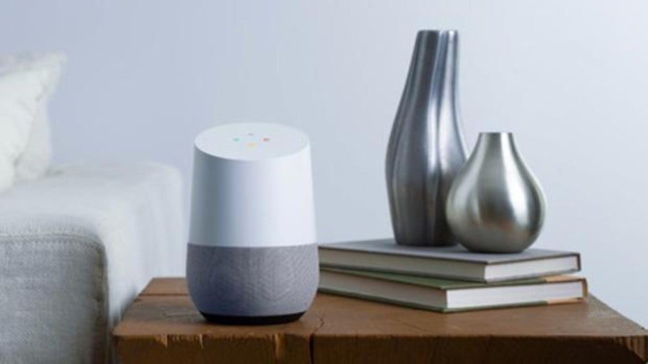 Tu altavoz inteligente te está espiando y Google lo sabe