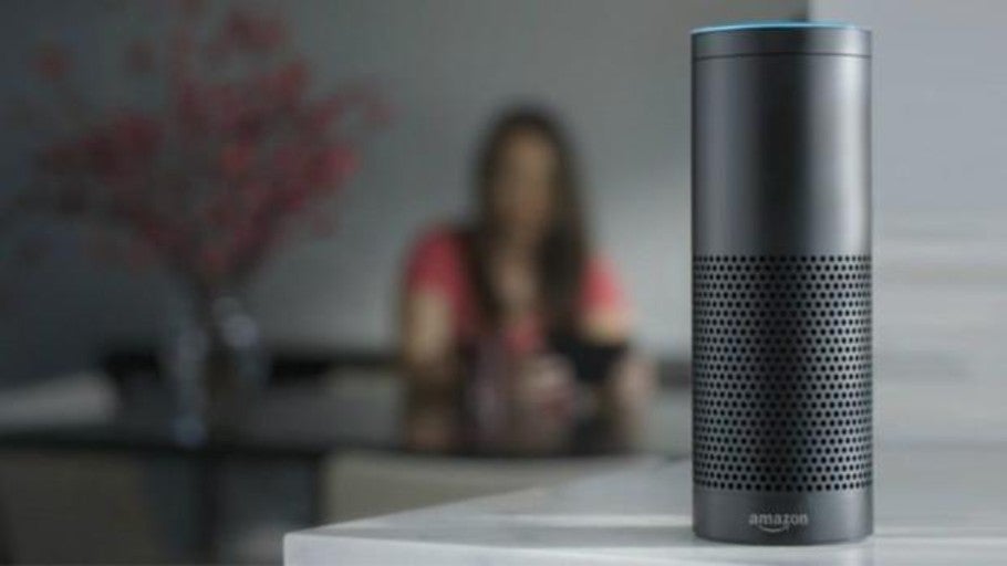 Escolares chinos trabajan de forma ilegal para Amazon fabricando dispositivos inteligente