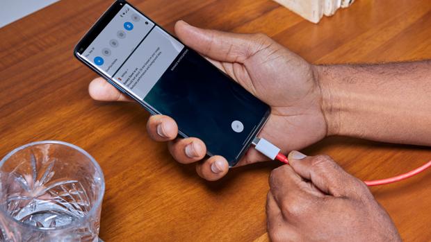 OnePlus 7T Pro: un lavado de cara para mantener el nivel difícil de justificar