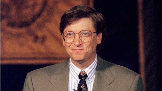 Bill Gates anticipó lo que sería internet en 1995