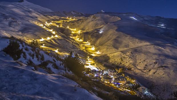 Las pistas de Sierra Nevada, iluminadas