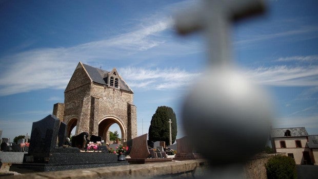 Iglesia y memorial de Craignes