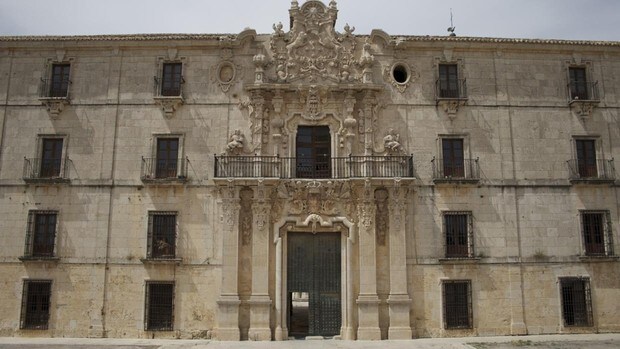 Asi Es El Escorial De La Mancha El Monasterio Que Fue La Casa Central De La Orden De Santiago